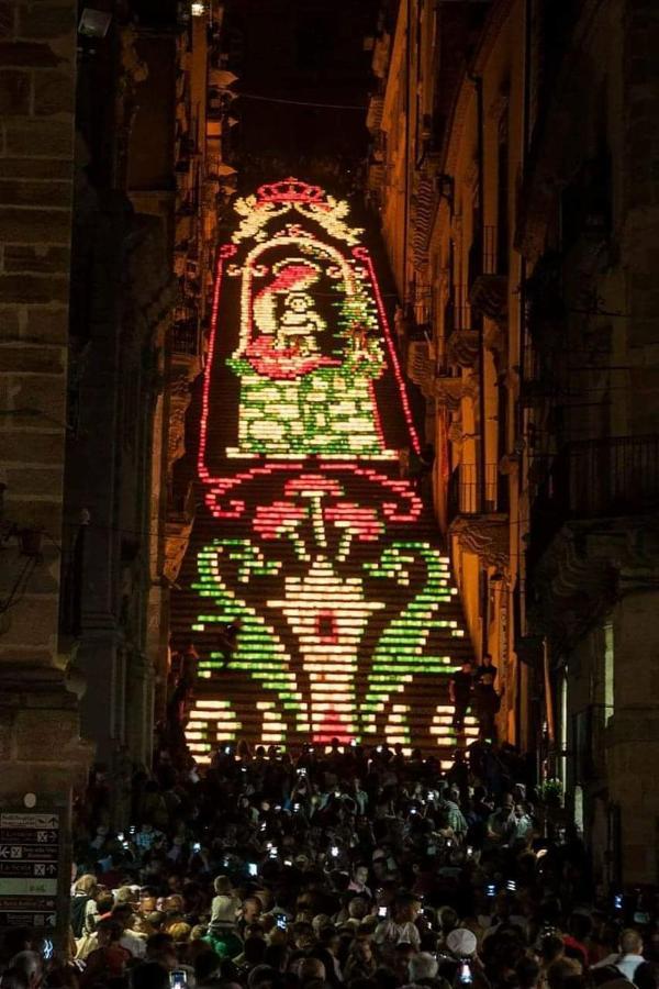 B&B Con Cucina La Ninfea Caltagirone Dış mekan fotoğraf