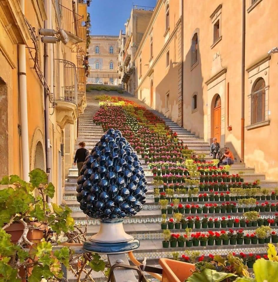 B&B Con Cucina La Ninfea Caltagirone Dış mekan fotoğraf